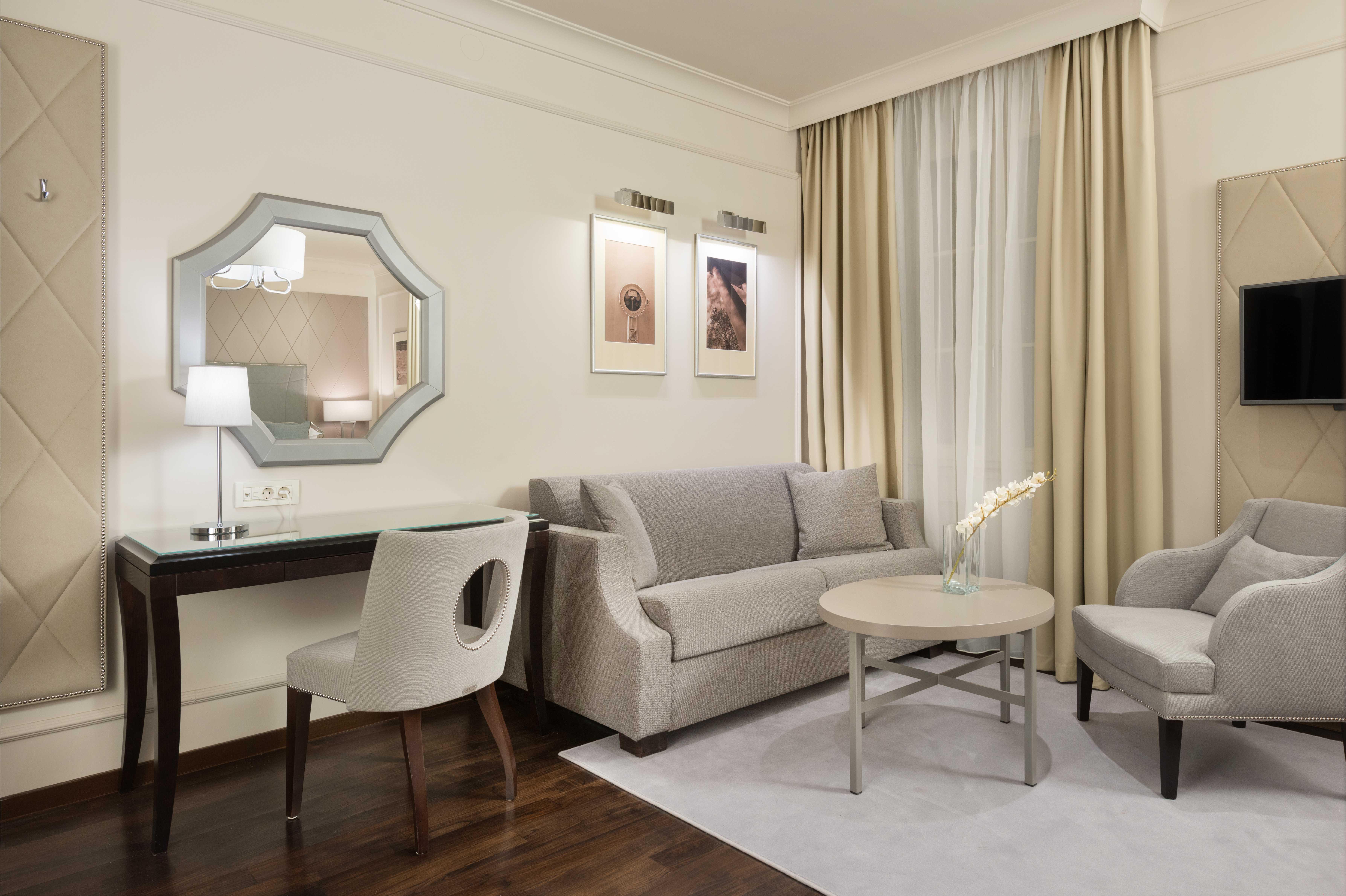 Hotel Bastion Heritage 4*